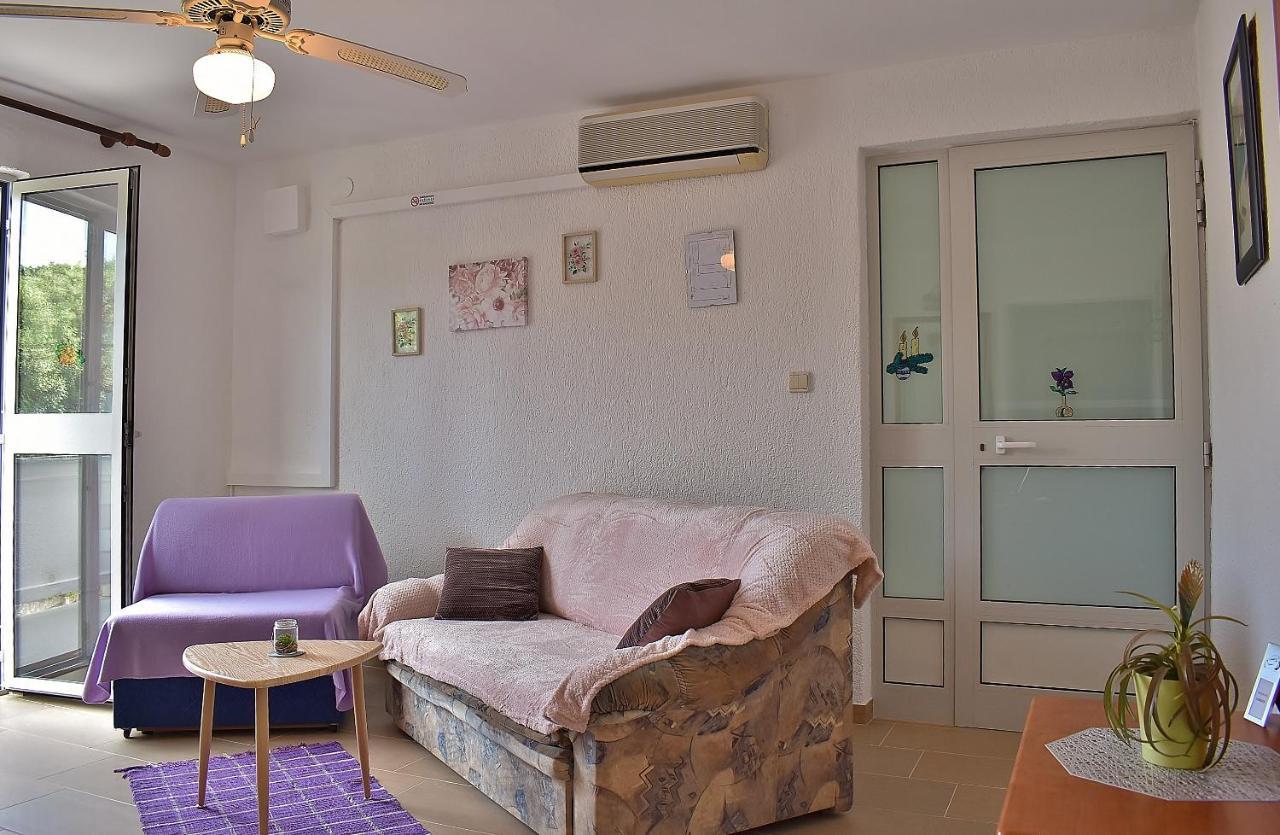 Apartman Miljenko - Matovica Kampor Buitenkant foto