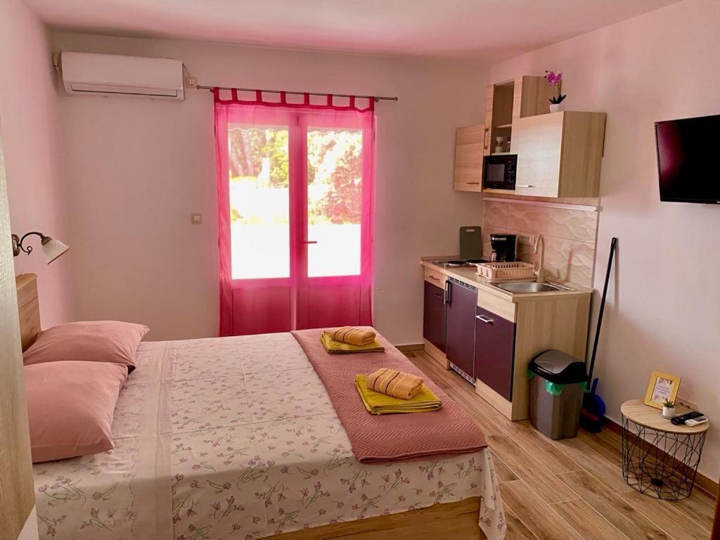 Apartman Miljenko - Matovica Kampor Buitenkant foto
