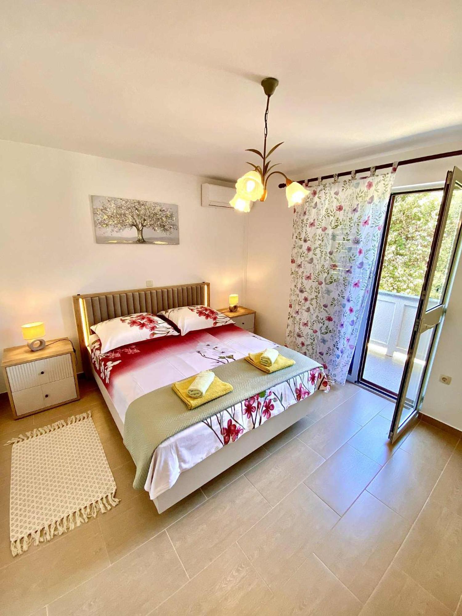 Apartman Miljenko - Matovica Kampor Buitenkant foto
