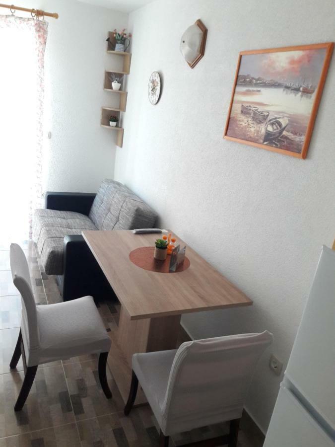 Apartman Miljenko - Matovica Kampor Kamer foto