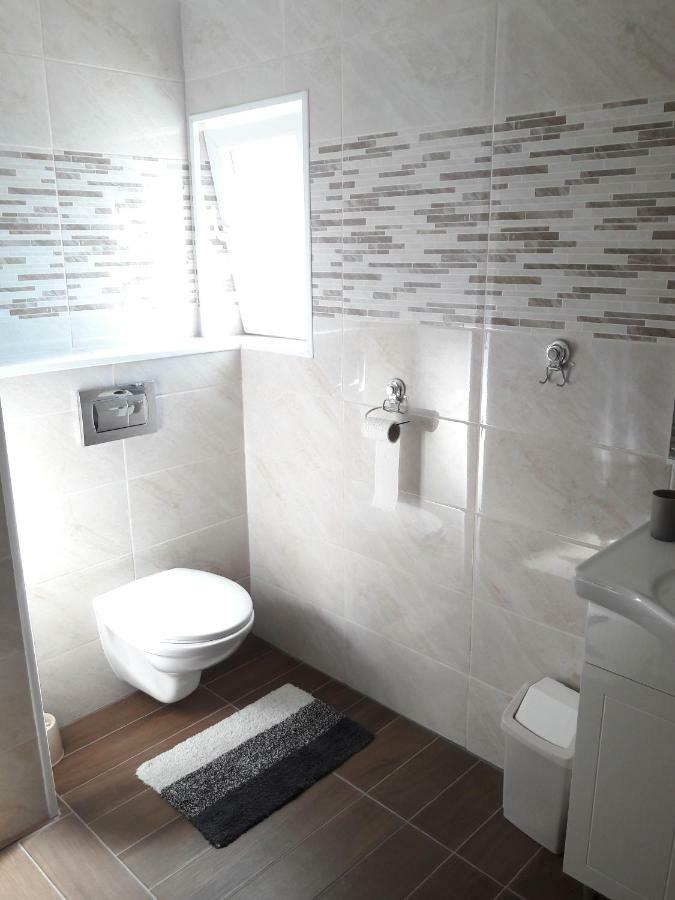 Apartman Miljenko - Matovica Kampor Buitenkant foto
